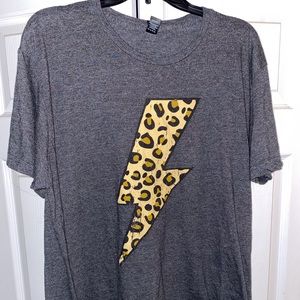 women’s shirt